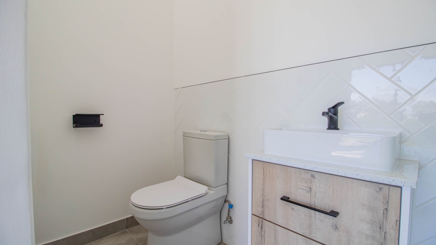 3 Bedroom Property for Sale in Shelley Point Western Cape